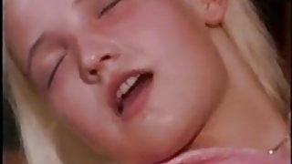 უძრავი უფასო ცოლი, საყვარელი, ქერა! Porn შავი ვიდეო