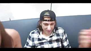 ორი ესპანური ბებია, 18y ახალგაზრდა ბიჭი, დედა, ვიდეო