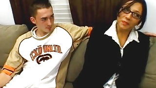 Mature xxx porn სამი შეწუხებული და სურს ახალგაზრდა უფასო porn videos ჯგუფი